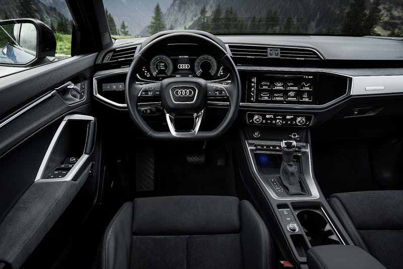 Audi Q3 Diesel Estate 35 TDI Quattro Black Edition 5dr S Tronic [C+S] image 10