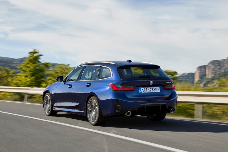 BMW 3 Series Touring 320i M Sport 5dr Step Auto [Pro Pack] image 8