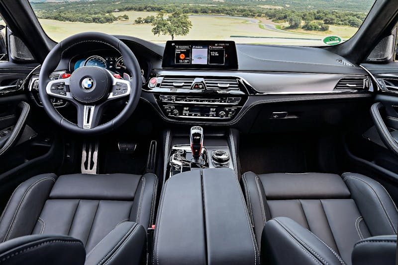 BMW M5 Saloon M5 Competition 4dr DCT image 11