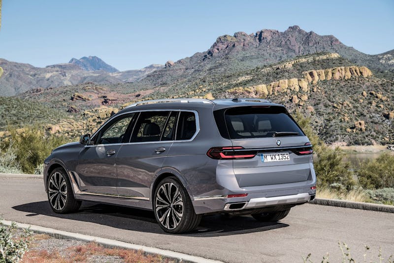 BMW X7 Estate xDrive M50i 5dr Step Auto [6 Seat] [Ultimate Pack] image 2